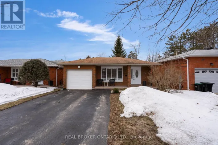 15 BUCHANAN STREET, Barrie