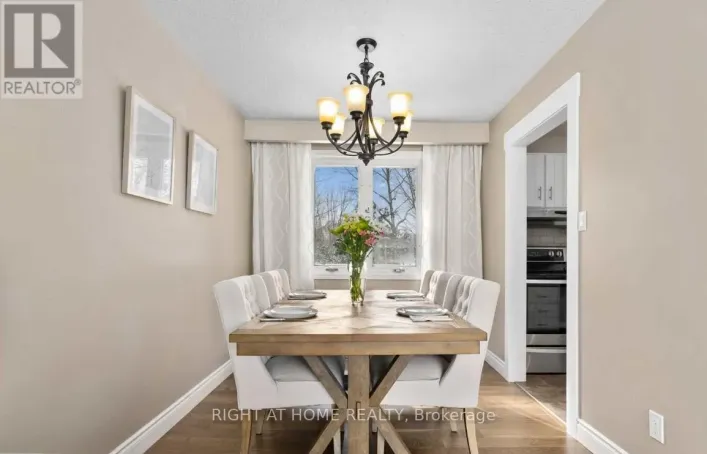 15 COLLEEN AVENUE, Barrie