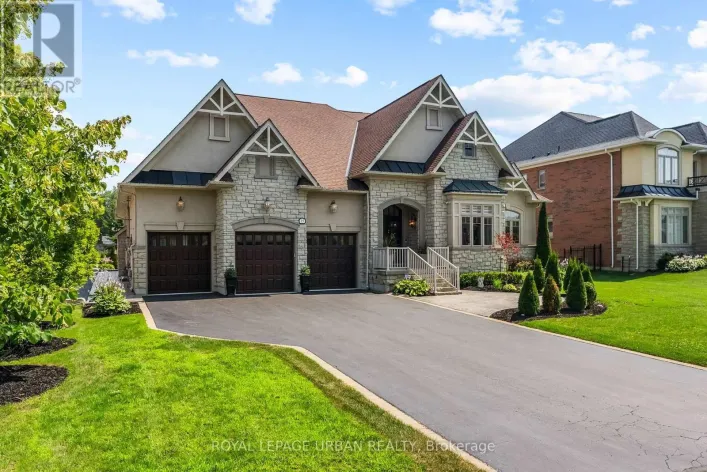 15 COUNTRY CLUB CRESCENT, Uxbridge