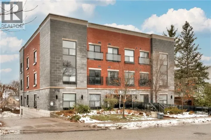 15 DEVITT Avenue S Unit# 103, Waterloo