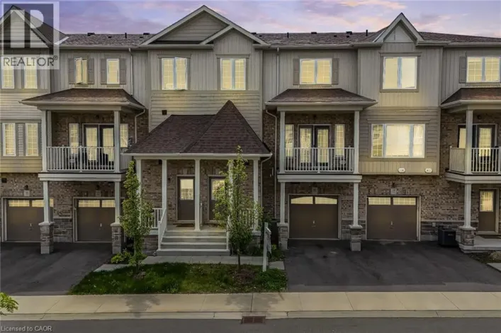 15 DEWBERRY Drive, Kitchener