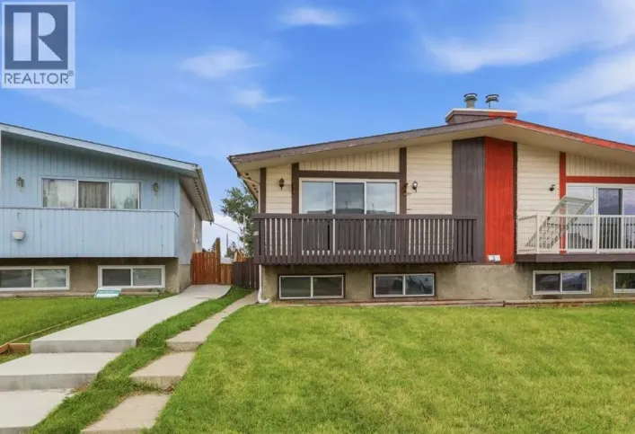 15 Doverville Way SE, Calgary