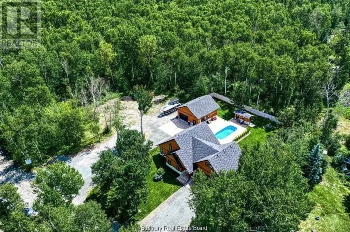 House for sale: 15 Driftwood Avenue, Skead
