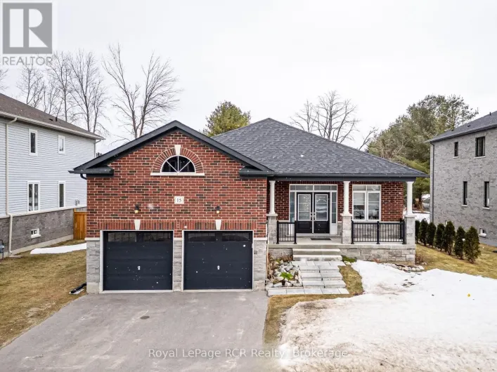 15 EMERALD STREET, Wasaga Beach