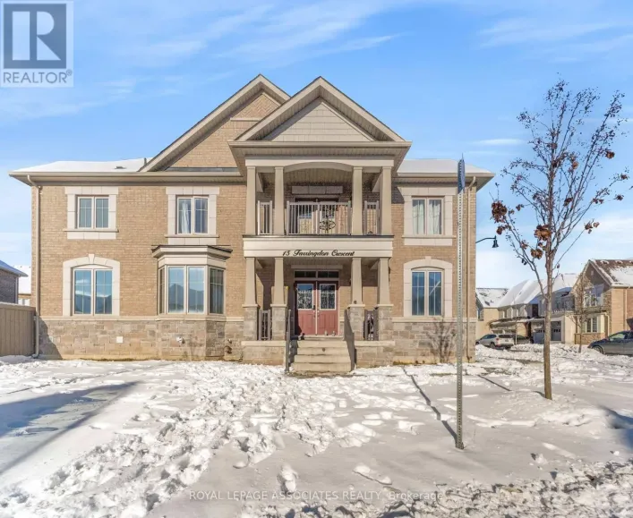 15 FARRINGDON CRESCENT, Brampton