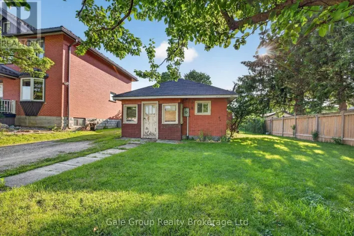 15 FIDLER AVENUE, Woodstock
