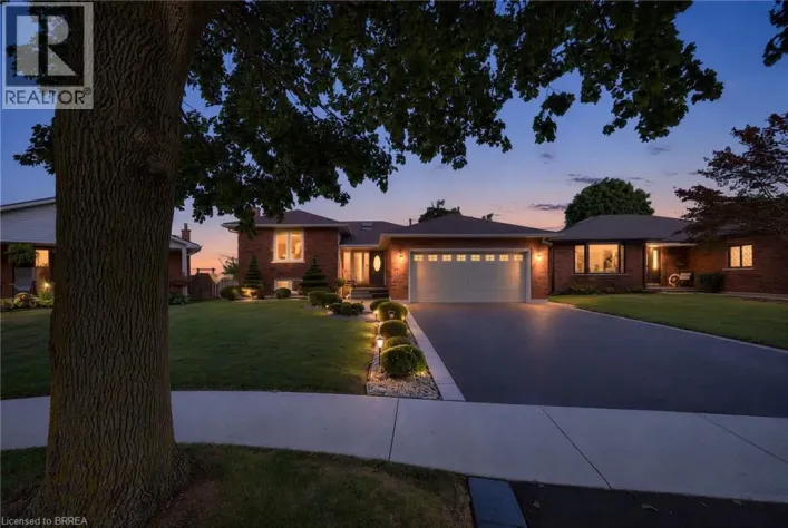 15 FOX Run, Brantford