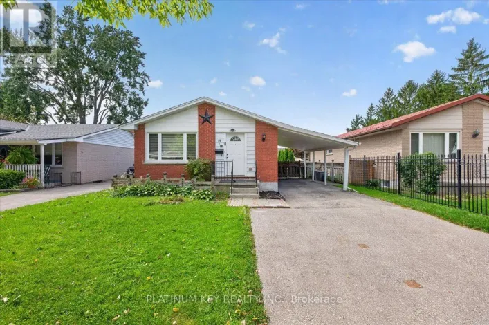 15 GARLAND CRESCENT, London East