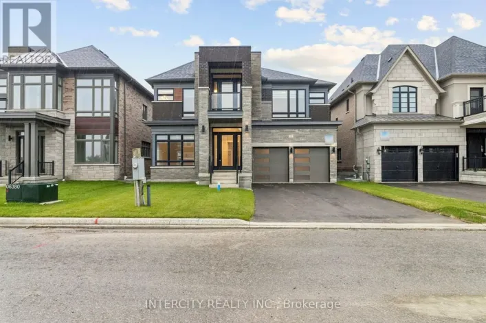 15 GARRIOCK HALL AVENUE, King