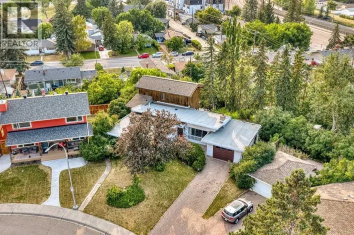 15 Glenview Drive SW, Calgary
