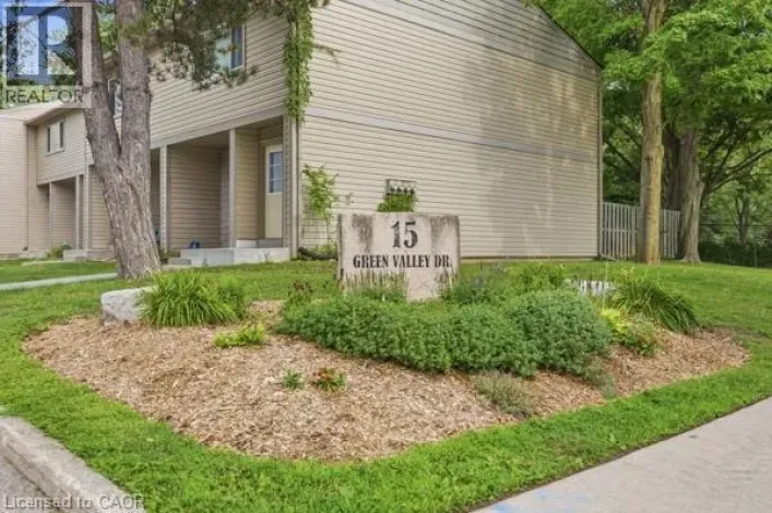 15 GREEN VALLEY Drive Unit# 41, Kitchener