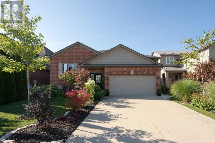 15 HAMILTON STREET, North Middlesex