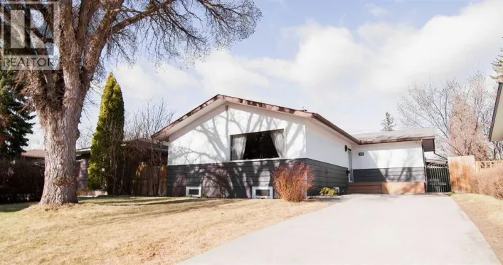 15 Hamlet Road SW, Calgary