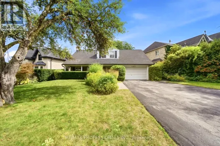 15 HARTFIELD COURT, Toronto