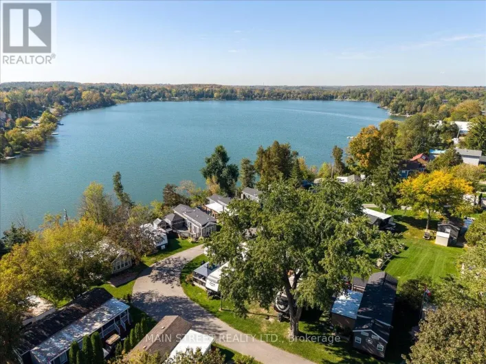 15 HAWAIIAN CIRCLE, Whitchurch-Stouffville