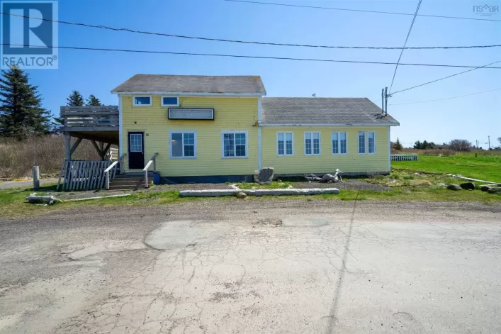 15 Highway 217, Freeport