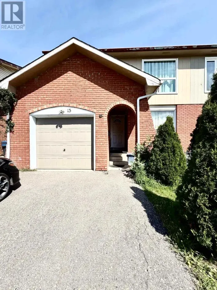 15 HINCHLEY WOOD GROVE, Brampton