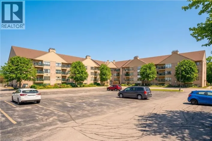 15 HOFSTETTER Avenue Unit# 106, Kitchener