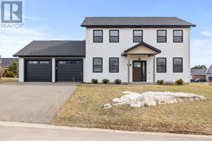 15 Horseshoe Boulevard, East Royalty