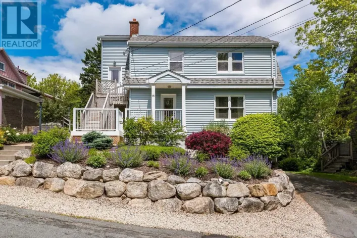 15 Idlewylde Road, Halifax