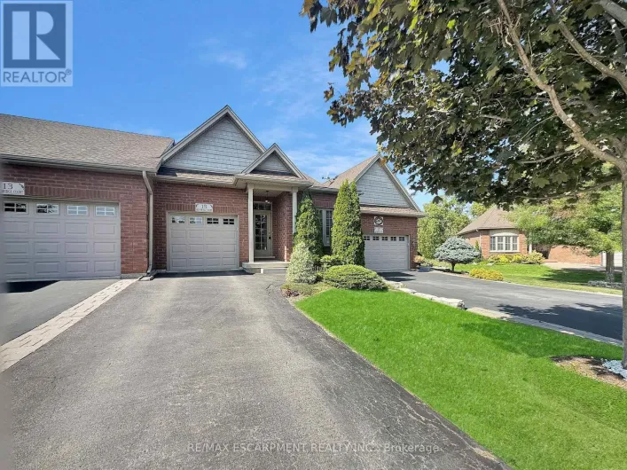 15 IRON BRIDGE COURT, Haldimand