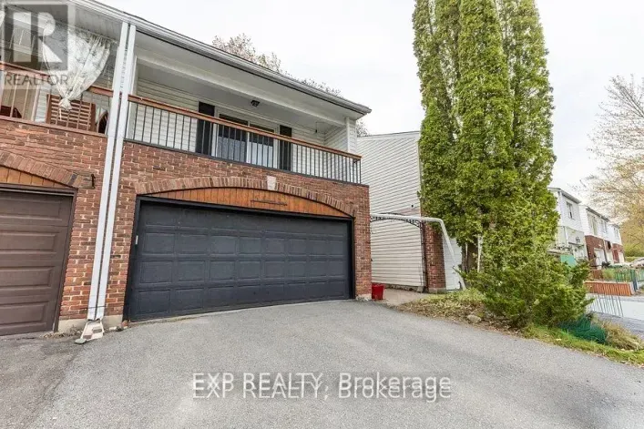 15 JANSEN ROAD, Ottawa