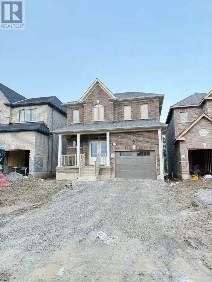 15 LAWRENCE D. PRIDHAM AVENUE, New Tecumseth