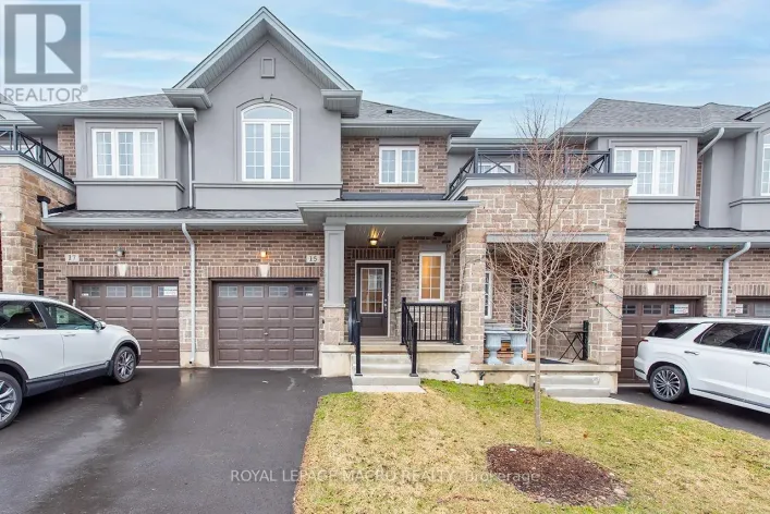 15 LINDEN PARK LANE, Hamilton