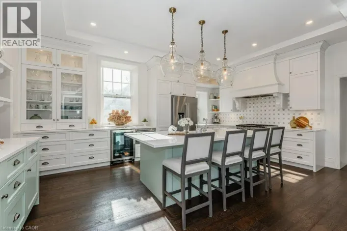 15 LIVERPOOL Street, Guelph