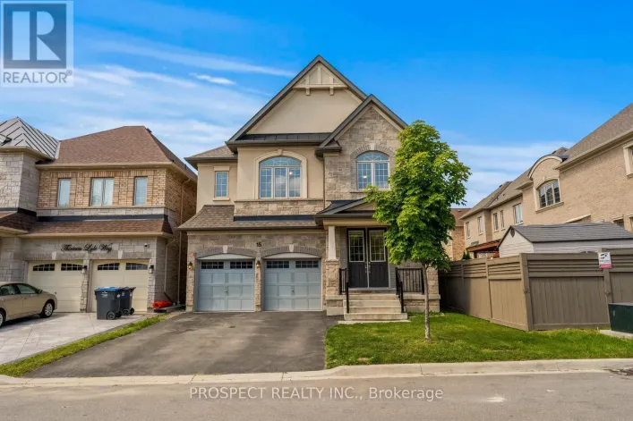 15 LYLE WAY, Brampton