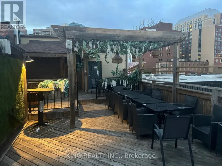 15 MAIN STREET N, Brampton