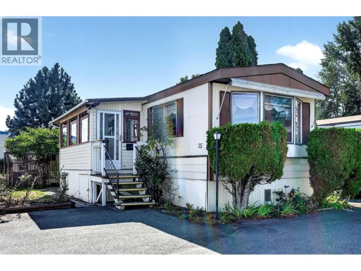 Manufactured Home for sale: 15 MARS Drive, Kamloops
