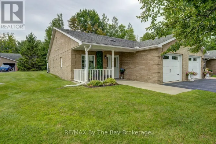 15 MEADOW LANE, Wasaga Beach