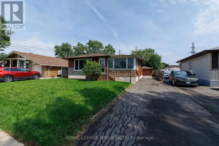 15 MEMORIAL PARK DRIVE, Welland
