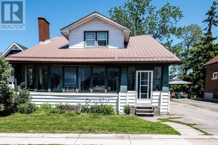 15 MERCIA STREET, Quinte West