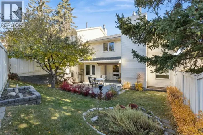 15 Millrise Lane SW, Calgary