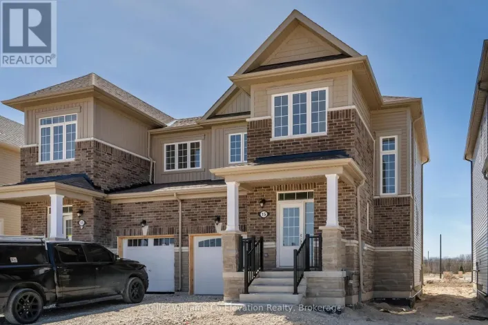 15 MISSION STREET, Wasaga Beach