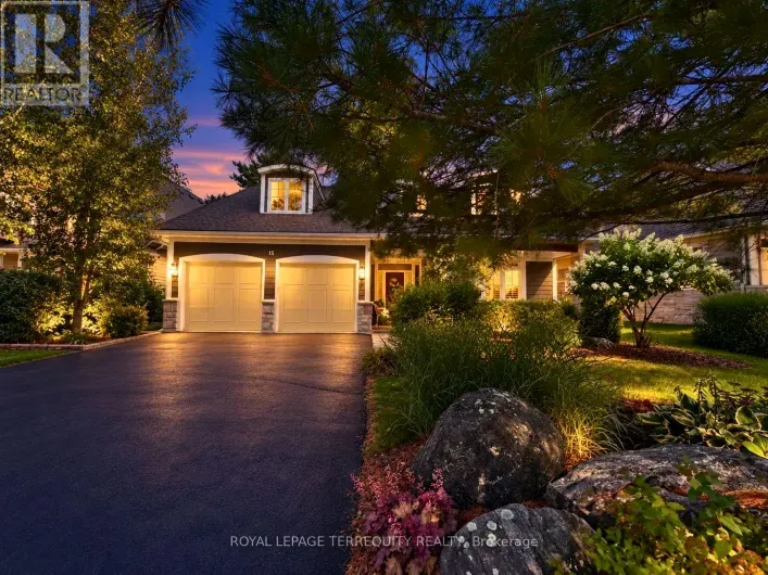 15 MUSKOKA BAY BOULEVARD, Gravenhurst)