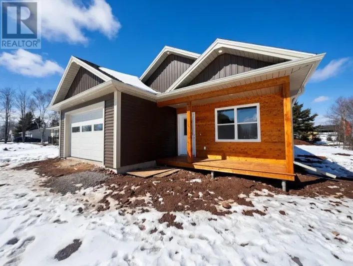 15 Norman Drive, East Royalty