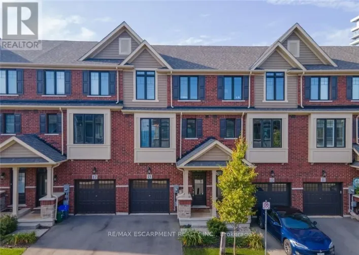 15 PIERRE TRUDEAU LANE, Grimsby