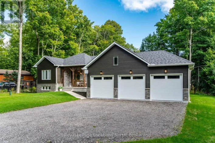 15 PINECONE AVENUE, Tiny