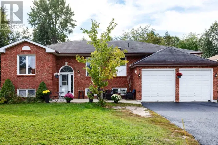 15 PORT ROYAL TRAIL, Wasaga Beach