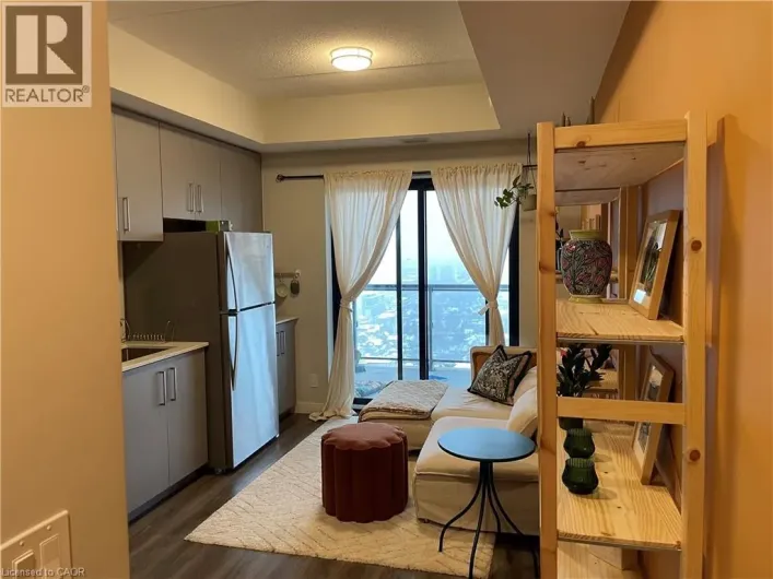 15 QUEEN Street S Unit# 2205, Hamilton