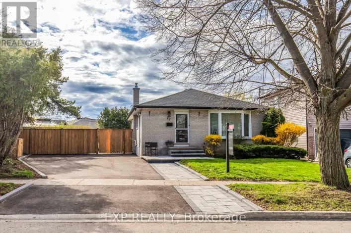 15 REXWAY DRIVE, Halton Hills
