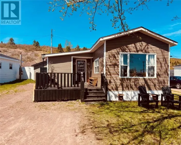 15 ROBINSON Avenue, Botwood