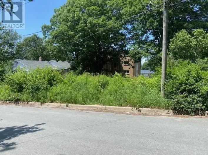 15 Springhill Drive, Dartmouth