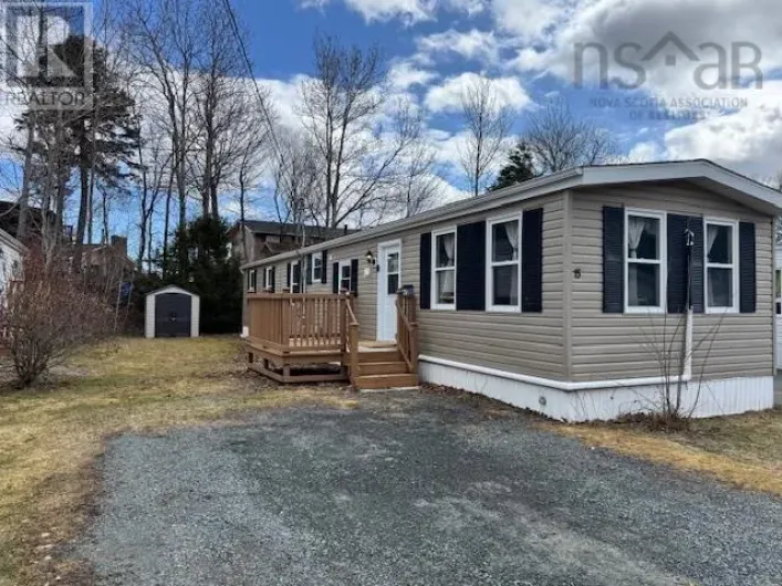 15 Stanley Street, Middle Sackville