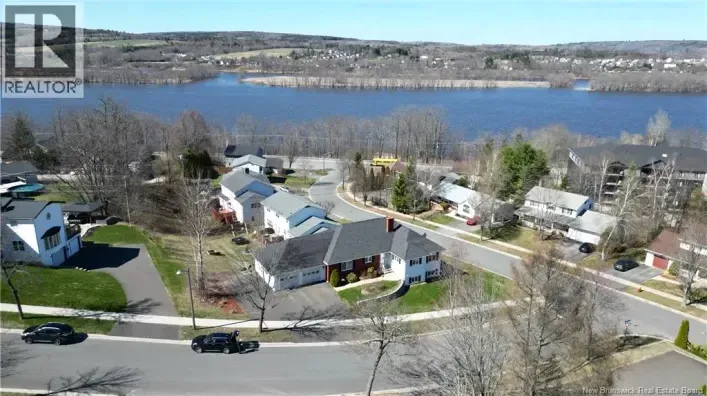 House for sale: 15 Talisman Crescent, Fredericton