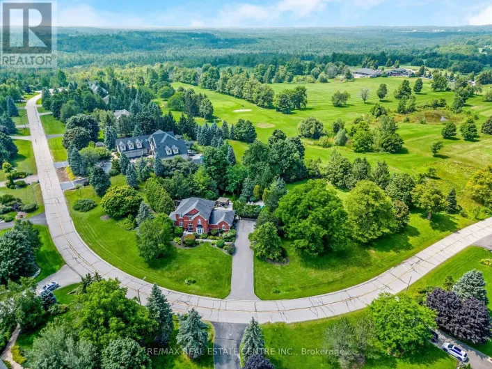 15 TRILLIUM TERRACE, Halton Hills