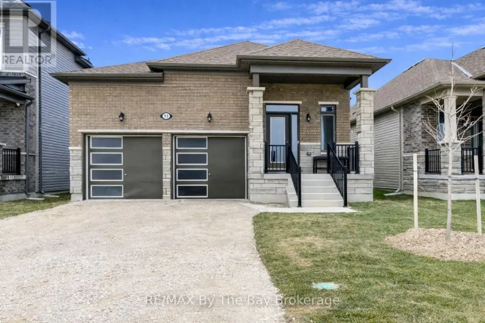 15 UNION BOULEVARD, Wasaga Beach
